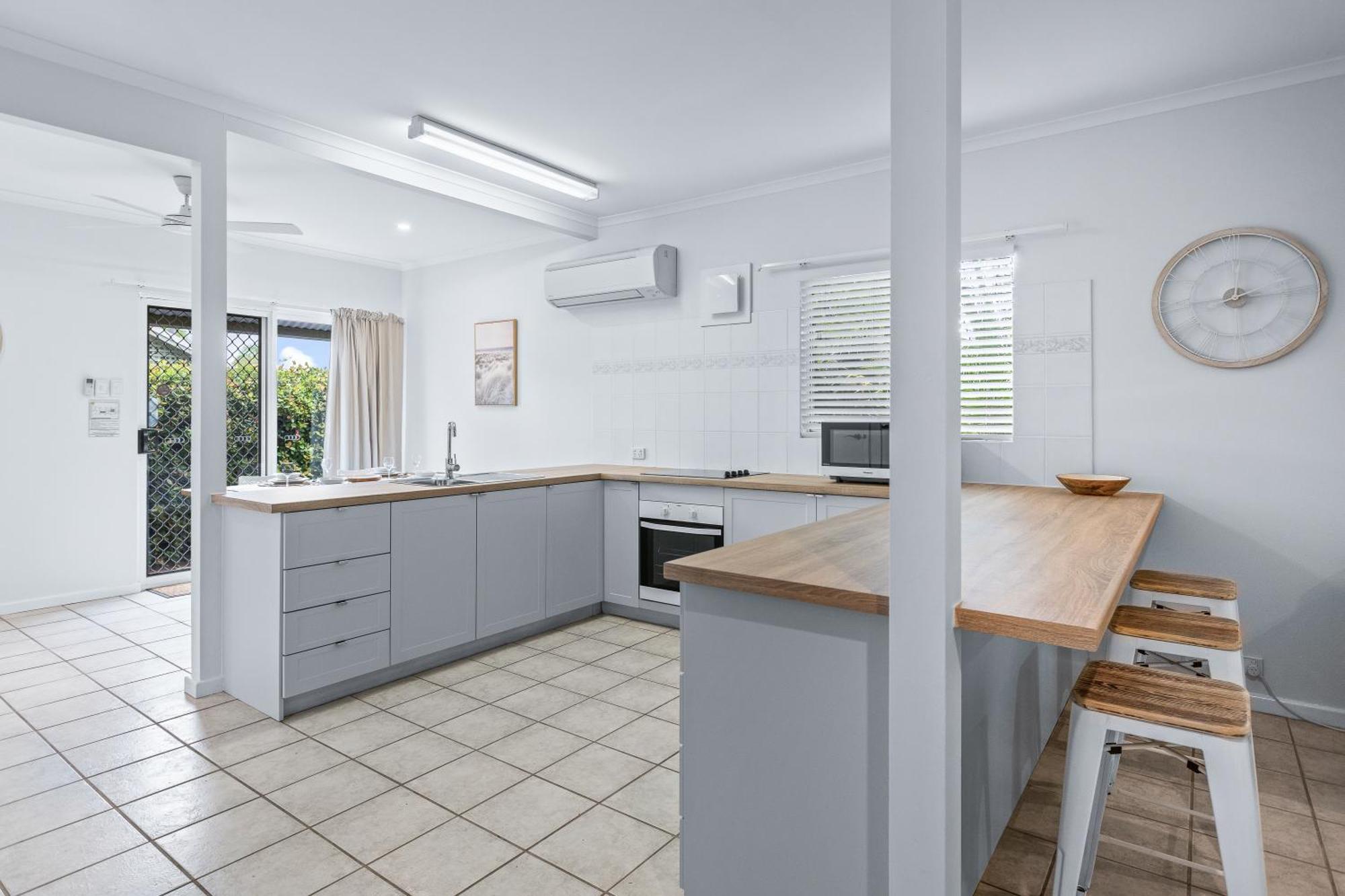 Cable Beachside Villas Broome Bagian luar foto