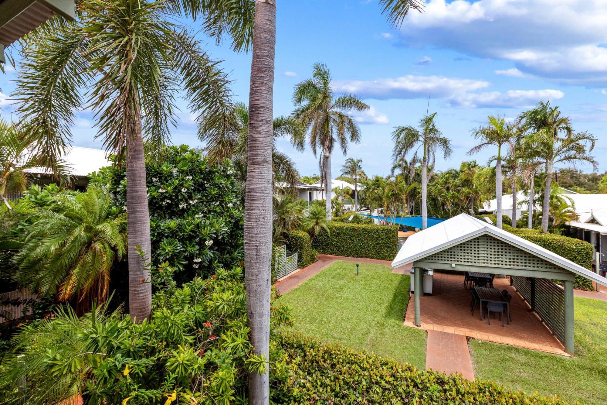 Cable Beachside Villas Broome Bagian luar foto