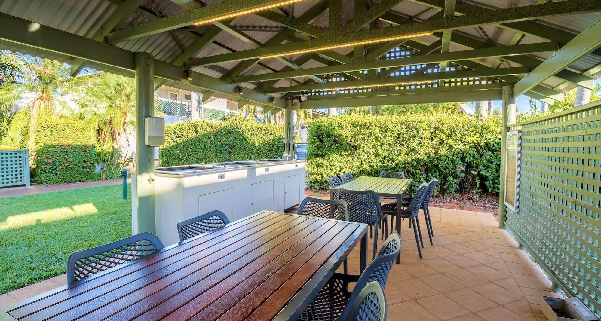 Cable Beachside Villas Broome Bagian luar foto